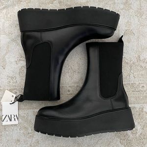 NWT Zara Leather Flat Platform Boots